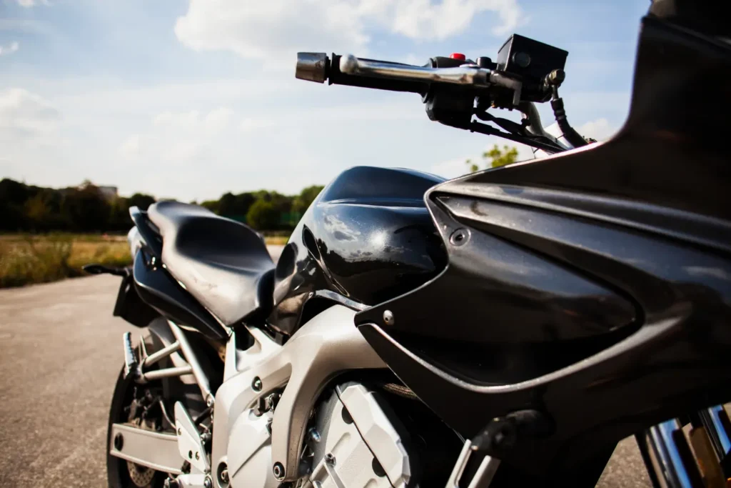 Wysyłka motocykla kurierem – czy taki transport jest możliwy?