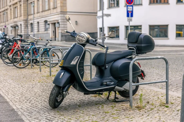 Czy możliwy jest transport skutera kurierem?