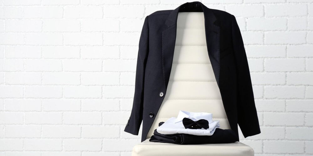 Garnitur dziecięcy na krześle